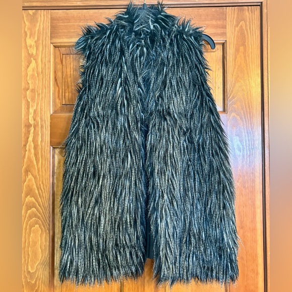 Adrianna Papell Black Faux Fur Longline Vest Size 1X - Picture 1 of 8